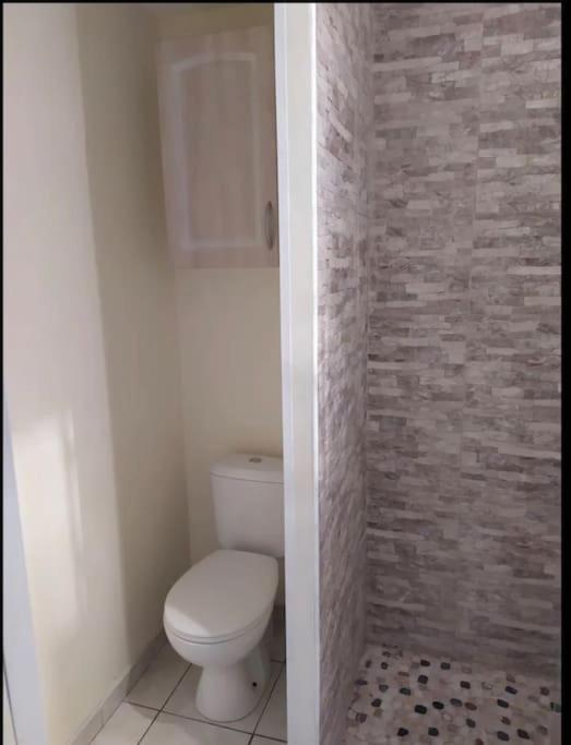 Apartmán T1 Proximite De Montpellier. Juvignac Exteriér fotografie